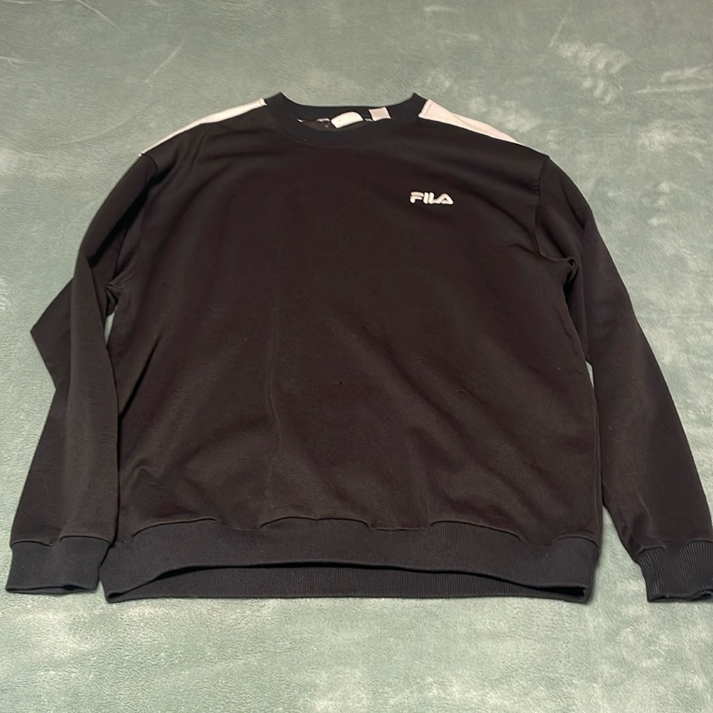Athletic top pullover. Rarely worn. Similar size to AC Milan Pullover.